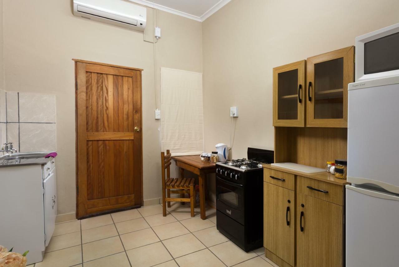 קולסברג La La Dathel Guesthouse מראה חיצוני תמונה